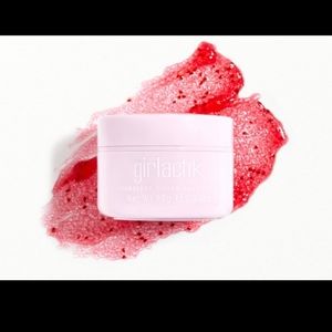 Girlactik Cranberry Sugar Face Scrub
